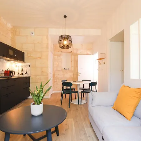 - Centre Gare Apartmán Bordeaux